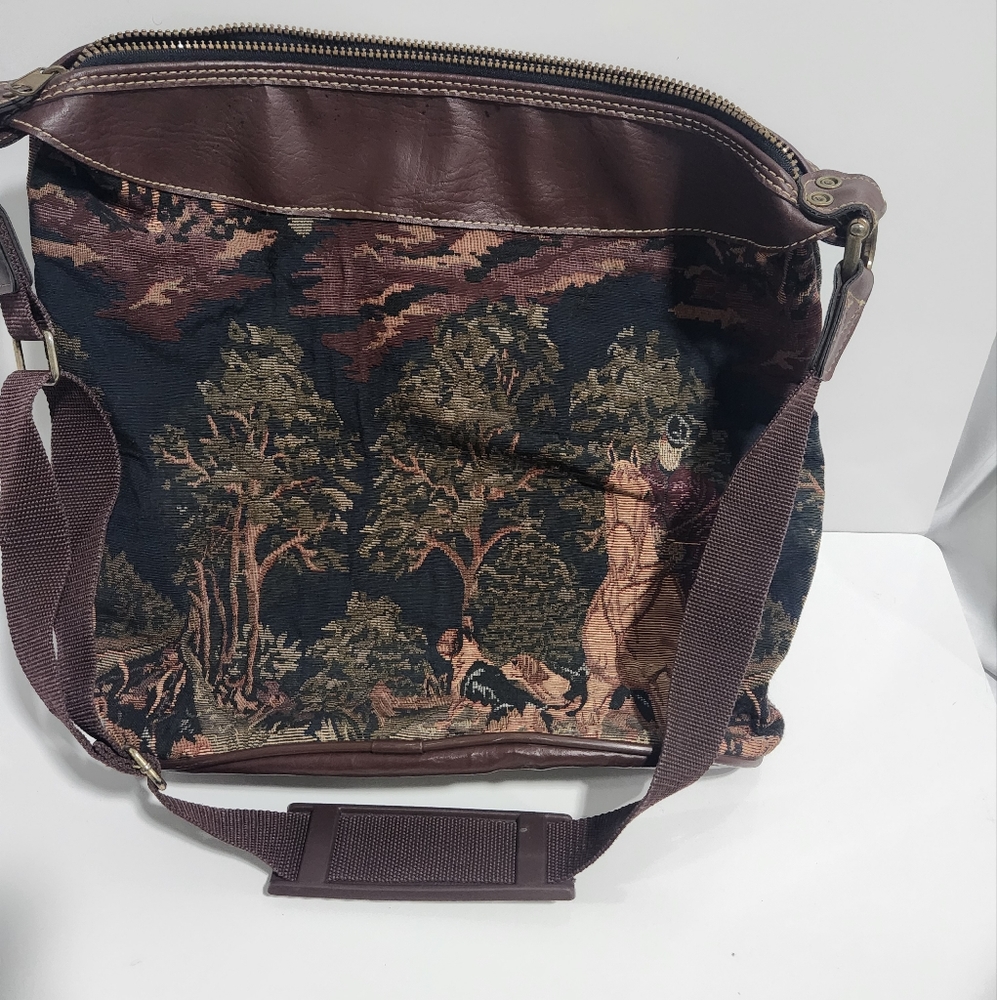 Capezio Travel Tote Bag Vintage Horse and Dog Forest Scene - Picture 5 of 7